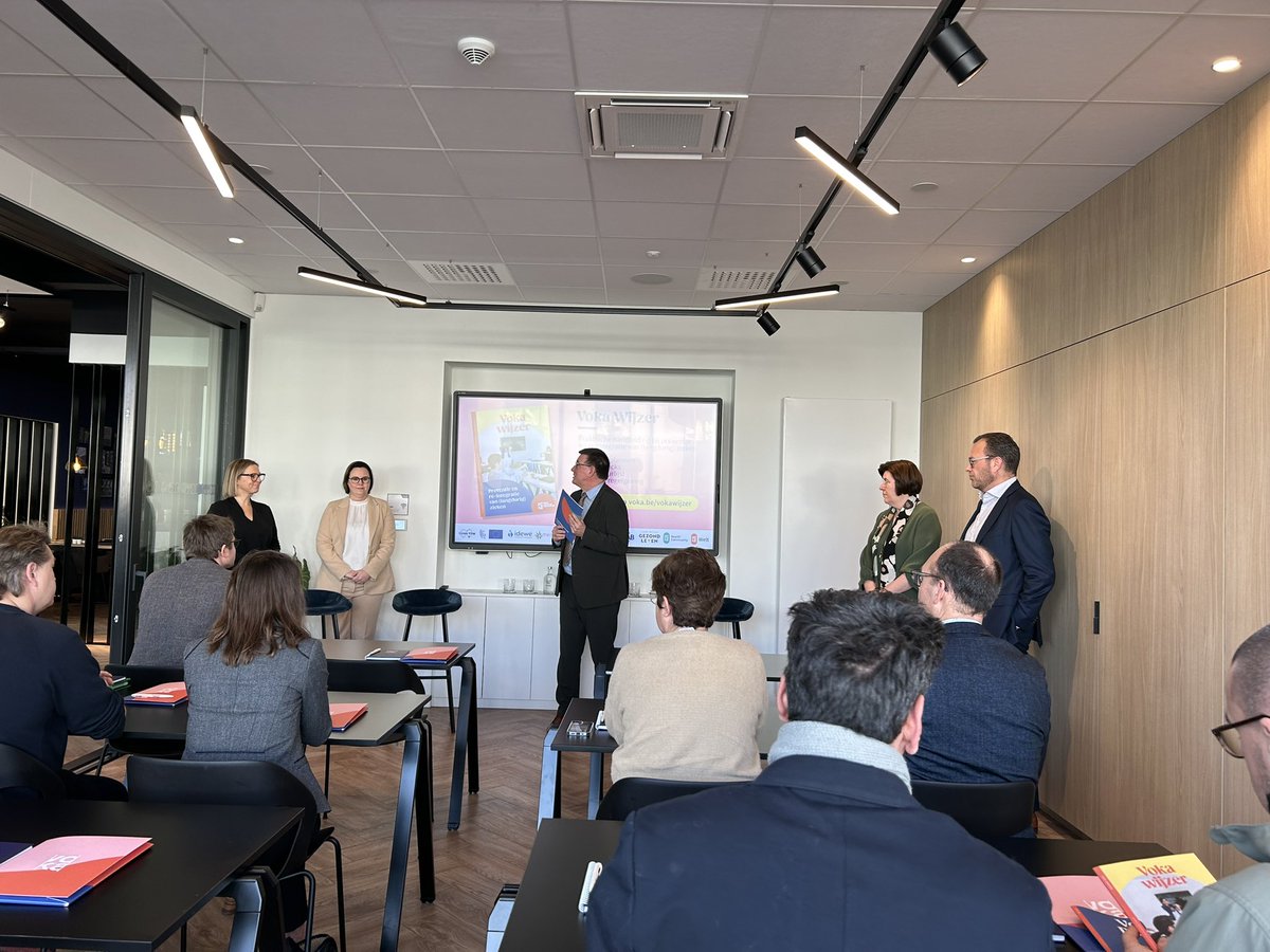 XXX POrN tweet media