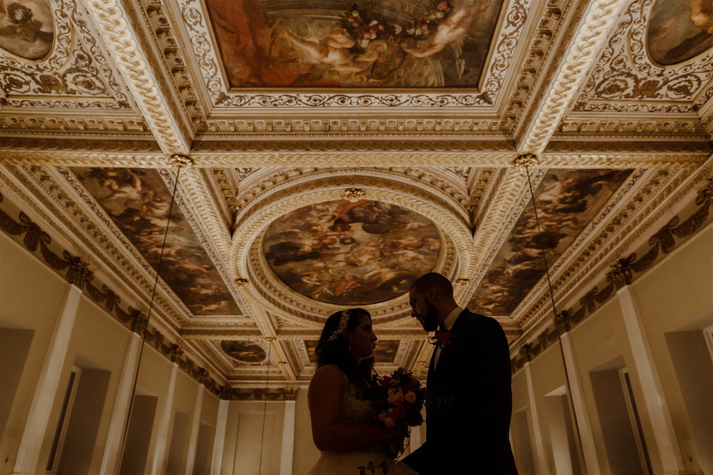 Creating A Magical December Wedding At Banqueting House

Read more 👉 bit.ly/3GxDydf

#IconicBanquetingHouse #WinterWedding