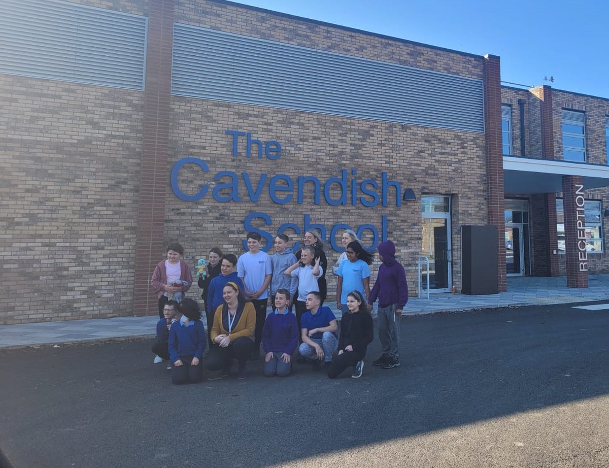 We are growing and are looking for new team members to support our students! 

Explore our vacancies and apply before 12 noon on 31 January: tela.org.uk/vacancies/

#Jobs #Recruitment #Teachers #AutismEducation #JoinUs