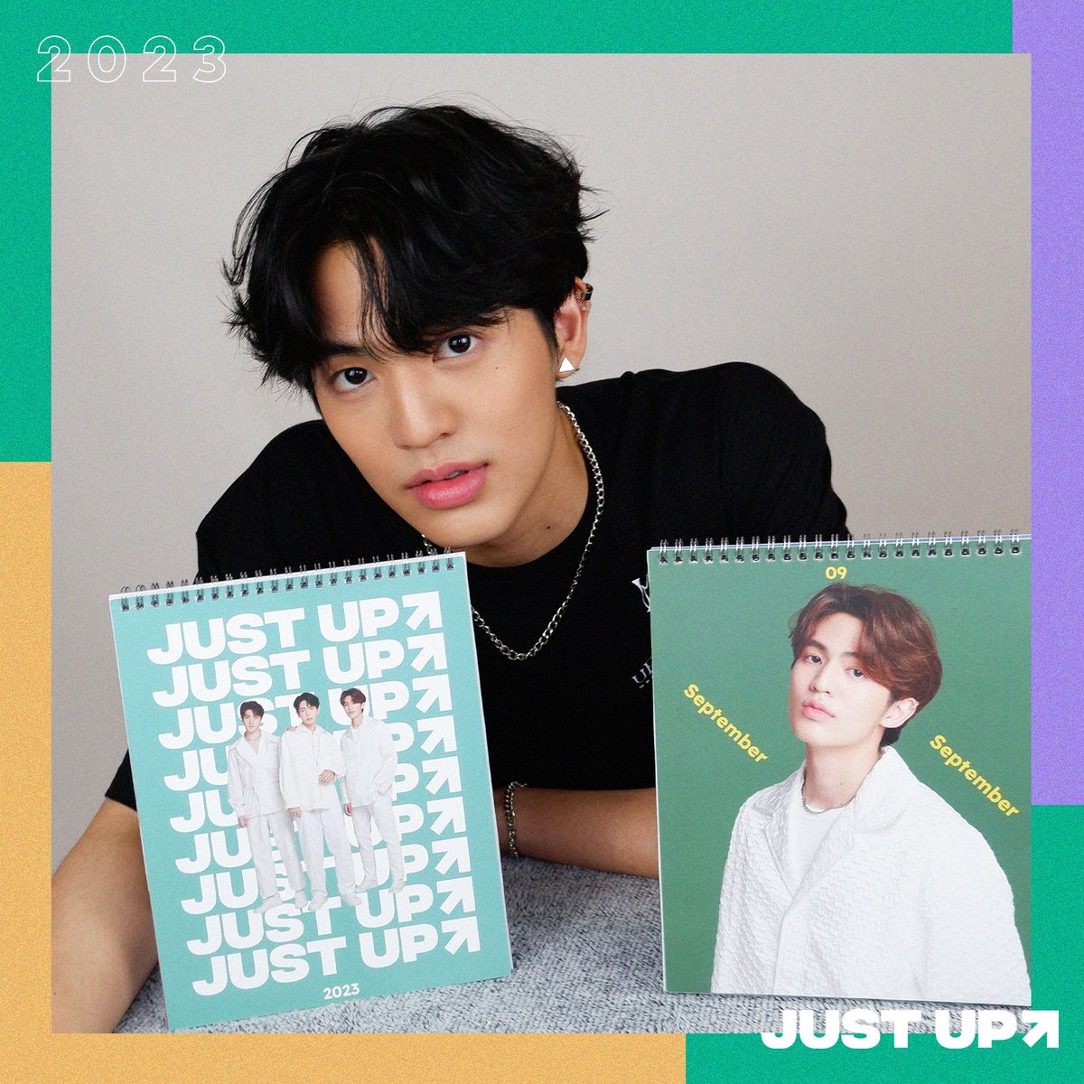 Justupbangkok's tweet image. ห้ามพลาด! JUSTUP CALENDAR

สั่งซื้อปฏิทินที่ลิงก์นี้เลย
🔗 shopping.thaiticketmajor.com/brand/23109_Ju…

#JustUpArtist 
#Uppoompat
#BenBunyapol
#CrocoBruce