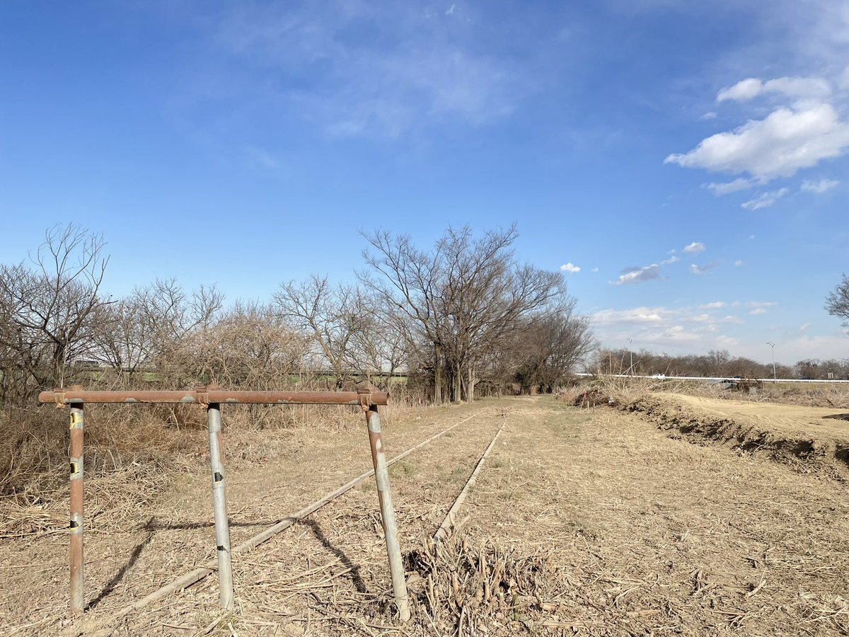 railwayline's tweet photo. 久しぶりの入間川河川敷エリア
最も郷愁を感じる場所・季節

撮影日 2023/01/30

#安比奈線 #西武安比奈線 #廃線 #廃線路 https://t.co/xMlIkRHvz9