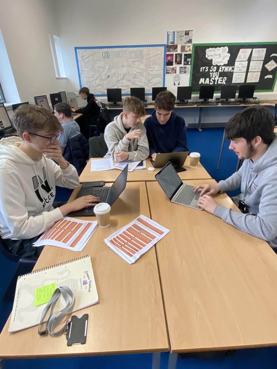 SWCHS_Computing's tweet image. Some of our A-level students hard at work. Enjoying the course! #IT #SWCHSComputing