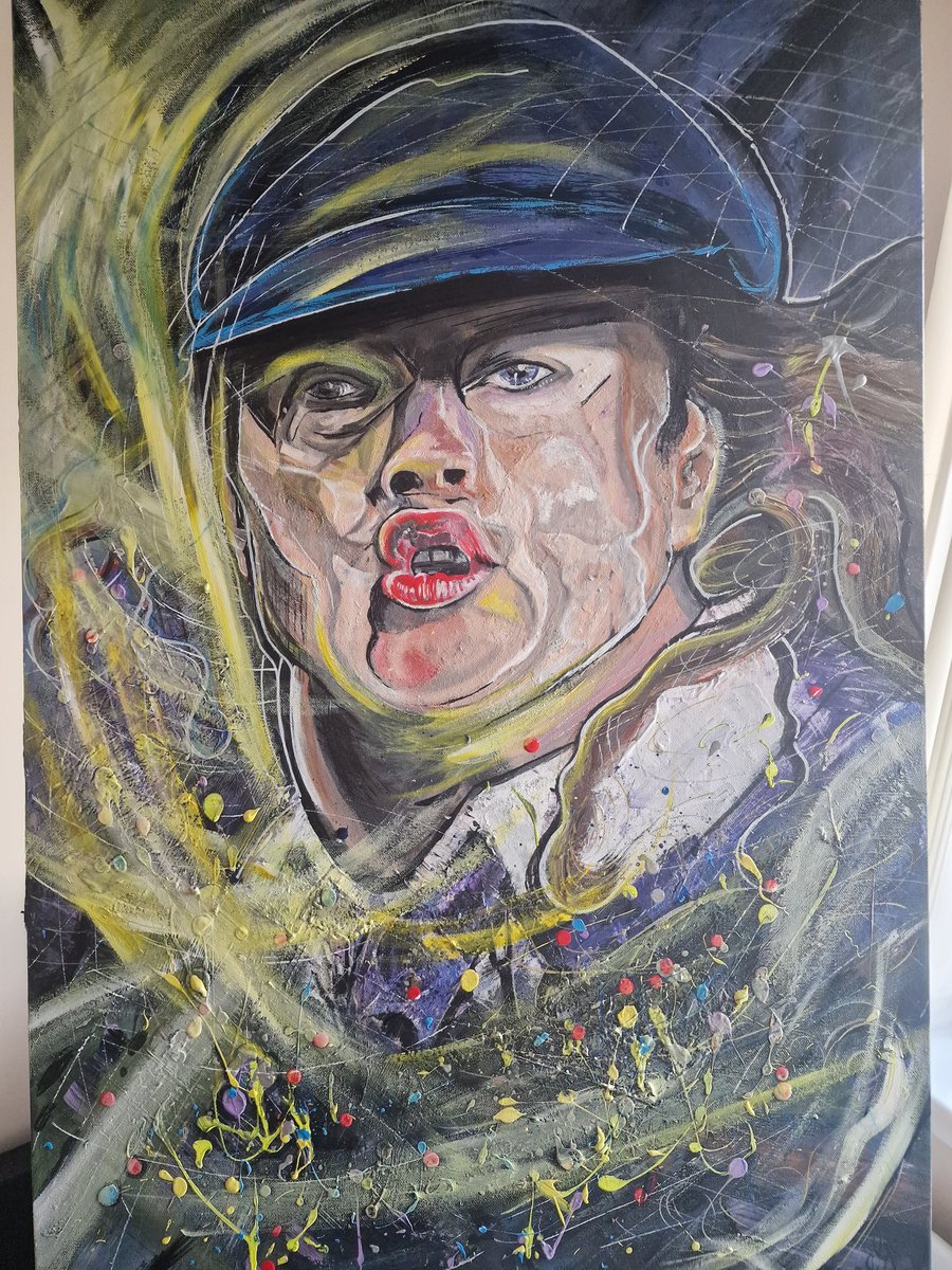 Leanimate21's tweet photo. I have this on my wall and take notions to ad light and shade. Not sure it'll actually ever be finishes. Angus Young acrylic on Canvas. 100cm height  x 60cm wide #ACDC #angusyoung https://t.co/NFCmlODVtk