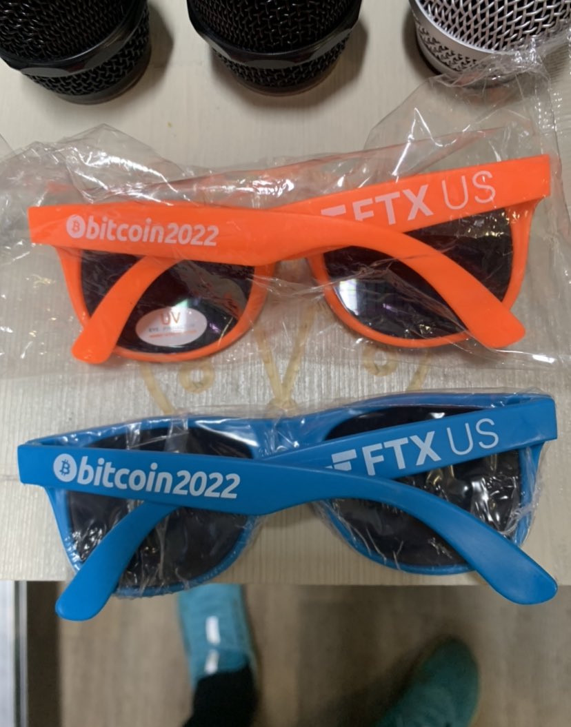 Bitcoin Hotel tweet media