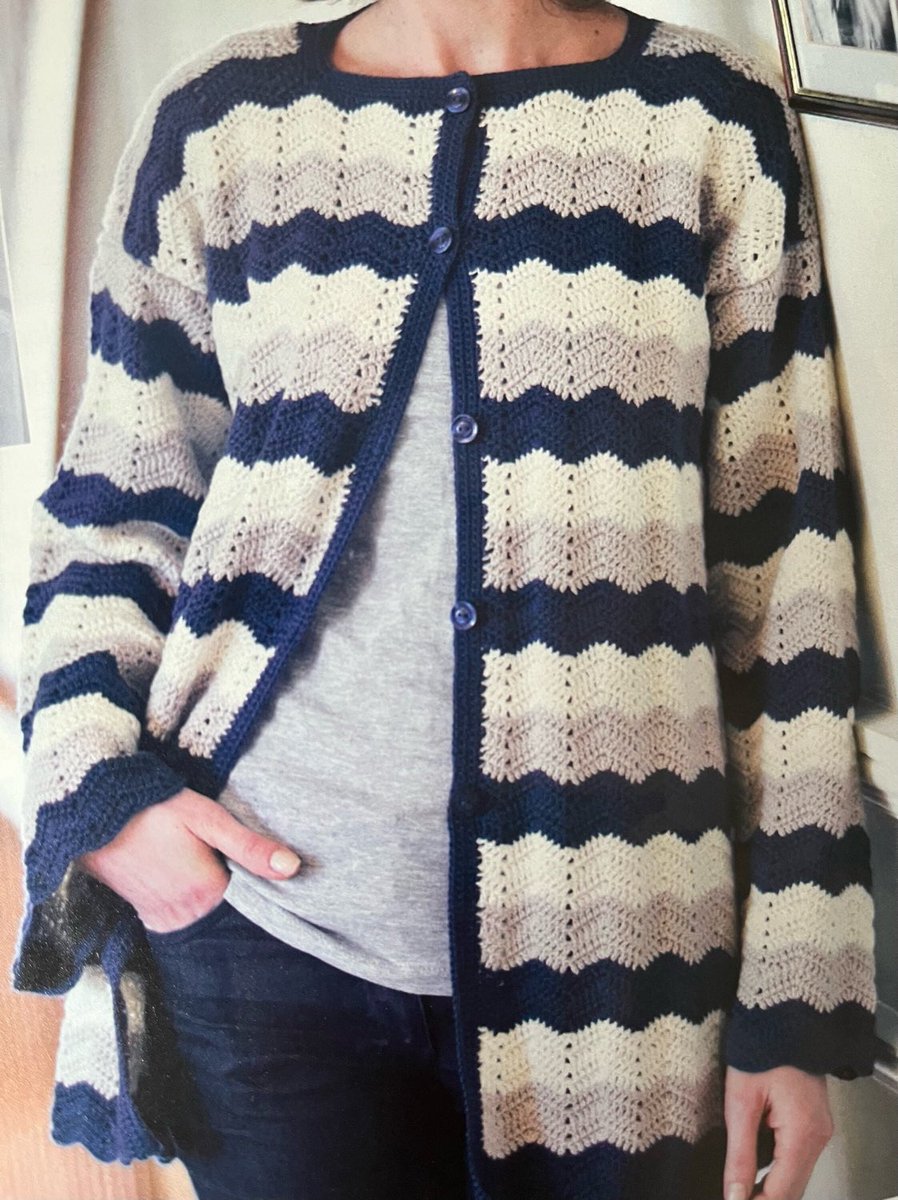 DDCrochetDesign's tweet photo. Excited to share this item from my #etsy shop: Crochet Long Chevron Cardigan Crochet Pattern #embroidery #crochet #crochetpattern #MHHSBD #wip #shopindie #crochetcardigan #longcardigan #chevroncrochet #makers #striped #waved https://t.co/cGSVBGuUpA https://t.co/y6pBGHTi6H