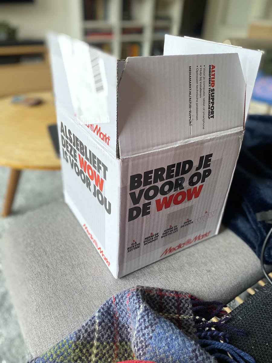 brambalk's tweet photo. ‘Bereid je voor op de wow,’ zei dit pakje van @mediamarkt_nl voor mijn vriendin vorige week. Dan is het toch wel extra pijnlijk als de doos he-le-maal leeg is. Wie heeft dit nog meer gehad? https://t.co/2b75HVRaX7