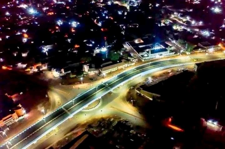 basakkwace001's tweet photo. Alhamdulilla wannan photon da kuke gani ba Dubai bace Sokoto ce ta dauki haske. governor @AWTambuwal  sakkwatawa na godiya 🙏💓 https://t.co/Agh6N1TQOW