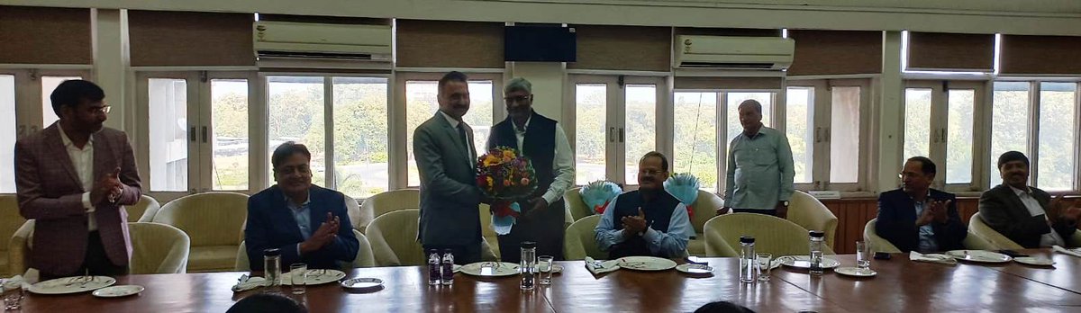 Panchayat, Rural Housing & Rural Dev. Department (@gujprhdept) on Twitter photo Today in Senior Officers Tea Club, an informal get together was held. President Gujarat IAS officers association Vipul Mittra, outgoing CS Pankaj kumar and incoming CS Rajkumar joined the officers <a href="/vmittra/">VIPUL MITTRA</a> <a href="/pkumarias/">Pankaj Kumar</a> <a href="/IASGujarat/">Gujarat IAS Assoc</a> <a href="/CMOGuj/">CMO Gujarat</a> Today in Senior Officers Tea Club, an informal get together was held. President Gujarat IAS officers association Vipul Mittra, outgoing CS Pankaj kumar and incoming CS Rajkumar joined the officers <a href="/vmittra/">VIPUL MITTRA</a> <a href="/pkumarias/">Pankaj Kumar</a> <a href="/IASGujarat/">Gujarat IAS Assoc</a> <a href="/CMOGuj/">CMO Gujarat</a>
