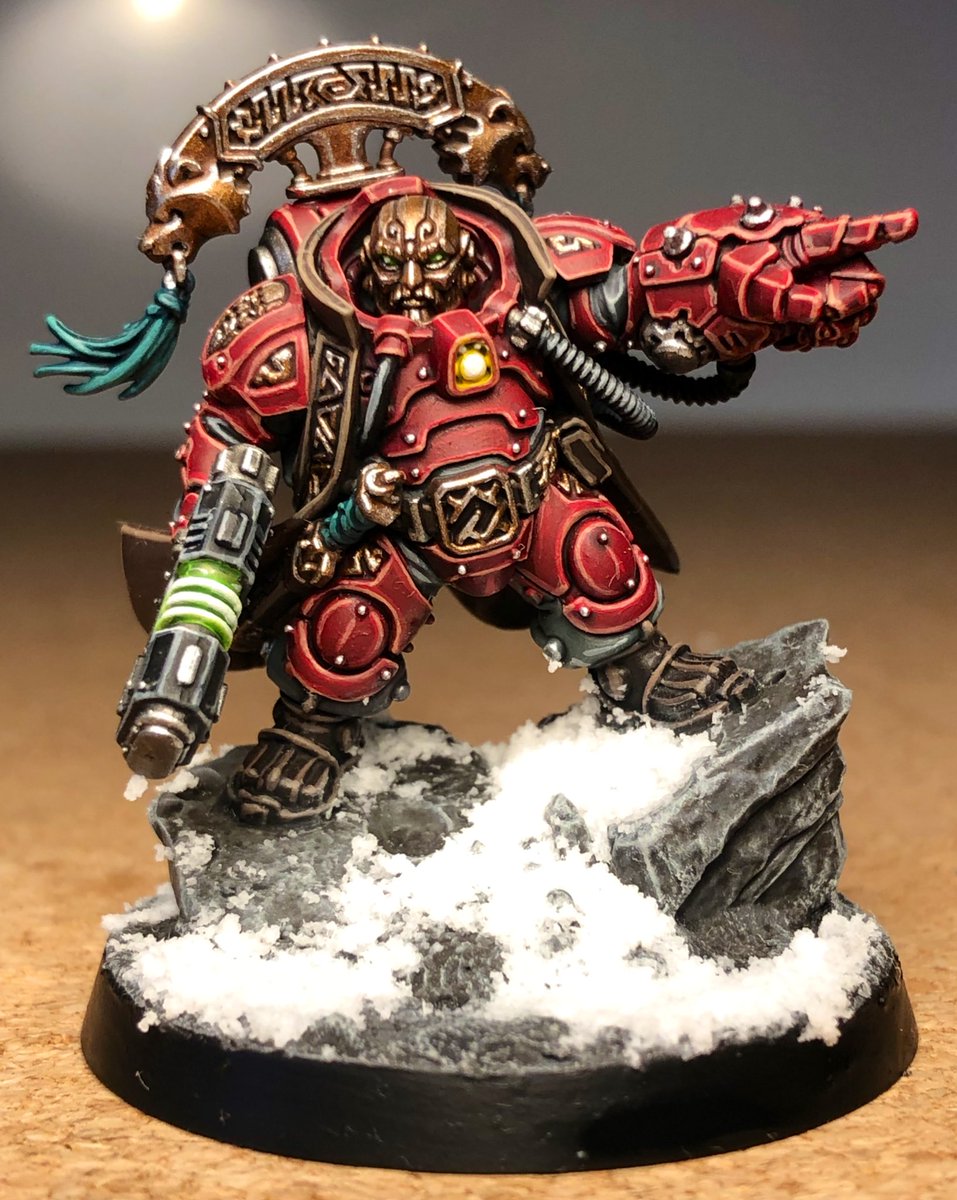 slowbrushcj's tweet photo. Say hello to Drûkh Skêyfyr, the most judgemental Kahl you could wish for… and quite possibly the most well painted miniature I have ever completed. Quite chuffed if I say so myself 😅 #WarhammerCommunity #leaguesofvotann #squats #warhammer40000 #40k https://t.co/05ZY7j0fxn