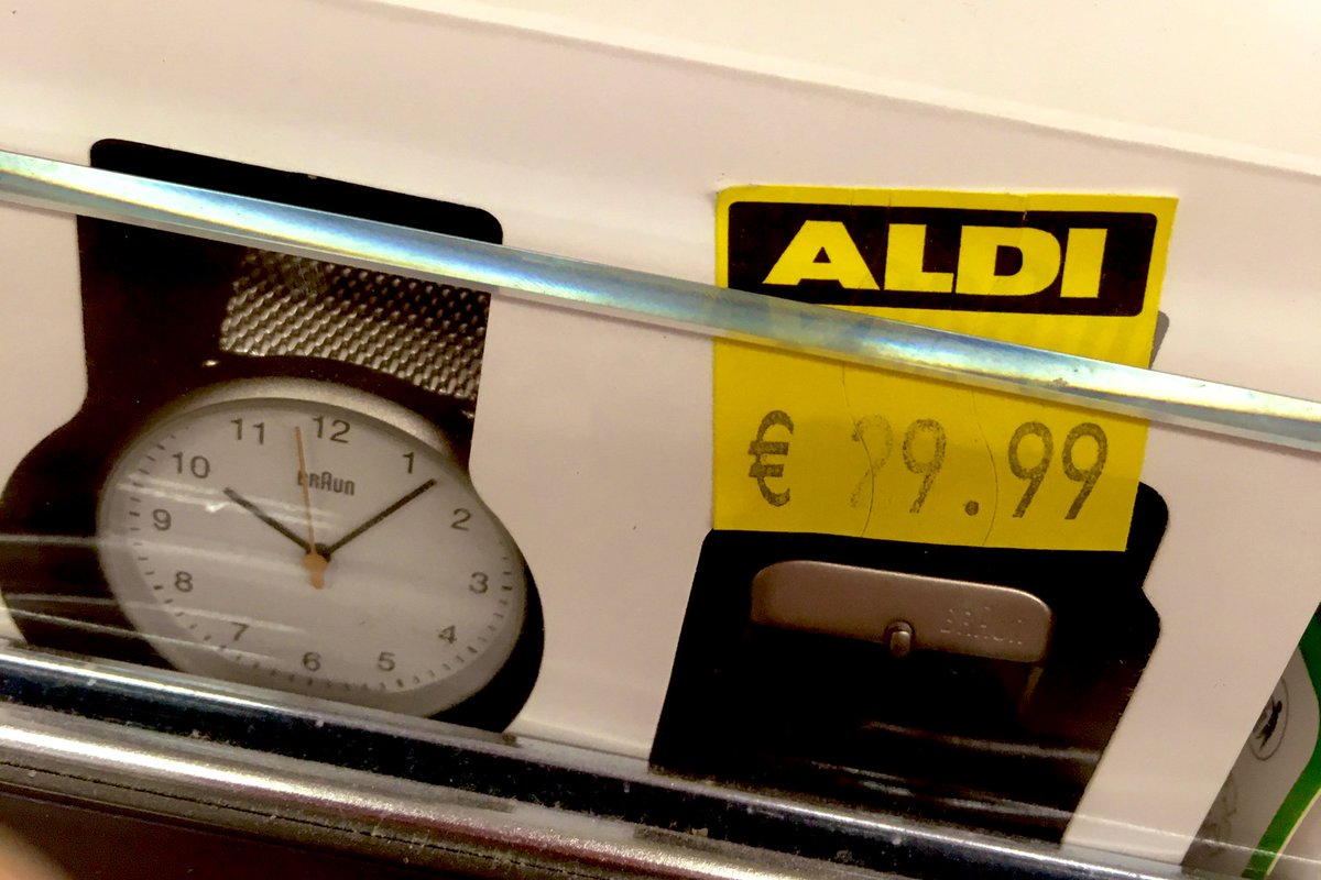 studiobronts's tweet photo. Dieter Ramsj. #braun #aldi https://t.co/0eOxn8p95a