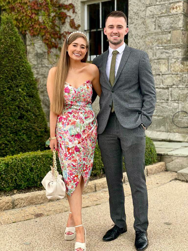 Noodles1994's tweet photo. Happy birthday to my best friend, best wife and soon to be the best mum ❤️ bump and I love you and wish you a happy dirty 30 😮‍💨❤️ @HayleyMcl https://t.co/OEwAKsn7Hf
