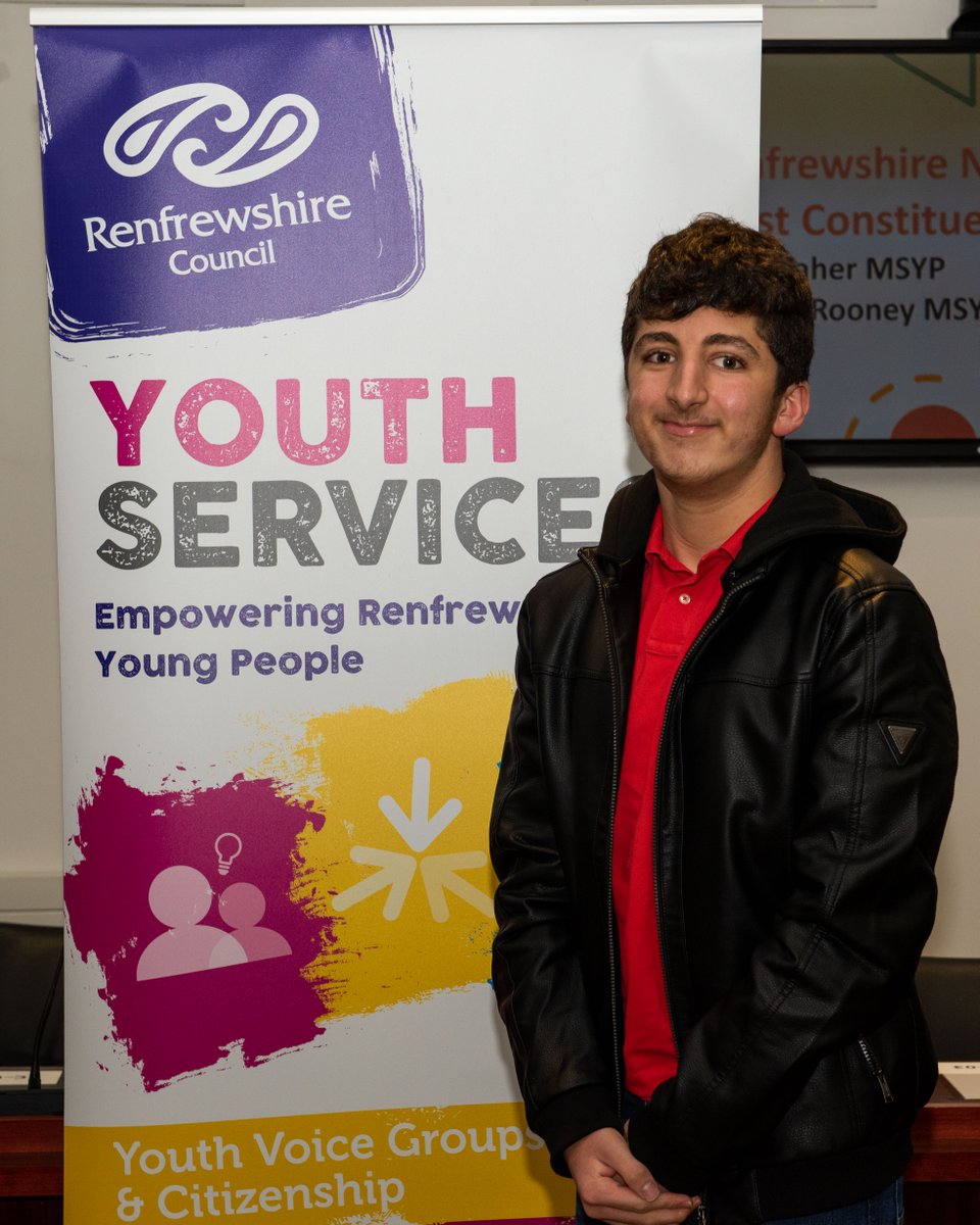 We’re encouraging 14 to 18-year-olds to register to vote during #WelcomeToYouVoteWeek.

You can register from 14-years-old in Scotland so you're ready to cast your vote in the elections when you turn 16.

Find out more from Renfrewshire MSYP Omar Taher: renfrewshire.gov.uk/article/13114/…