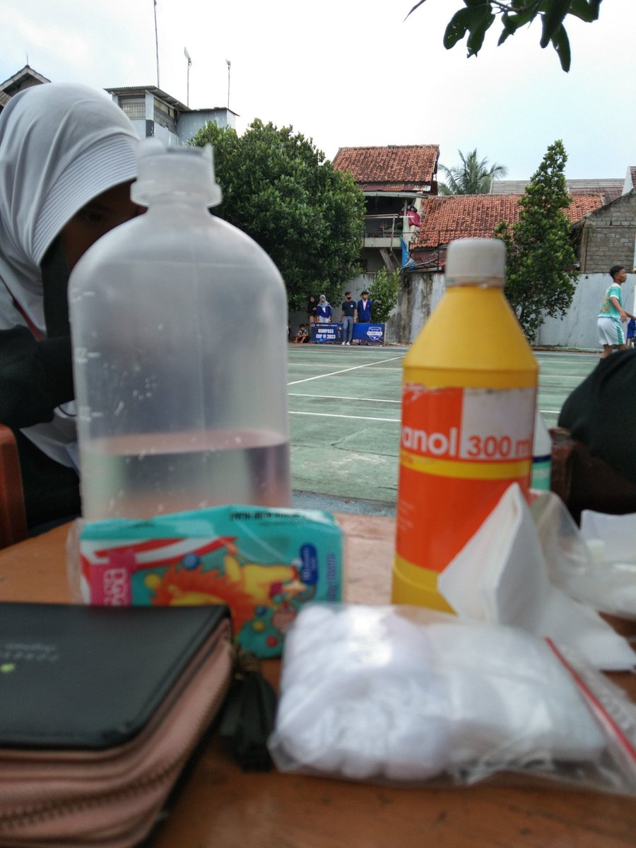 Sungguh aku lelah
