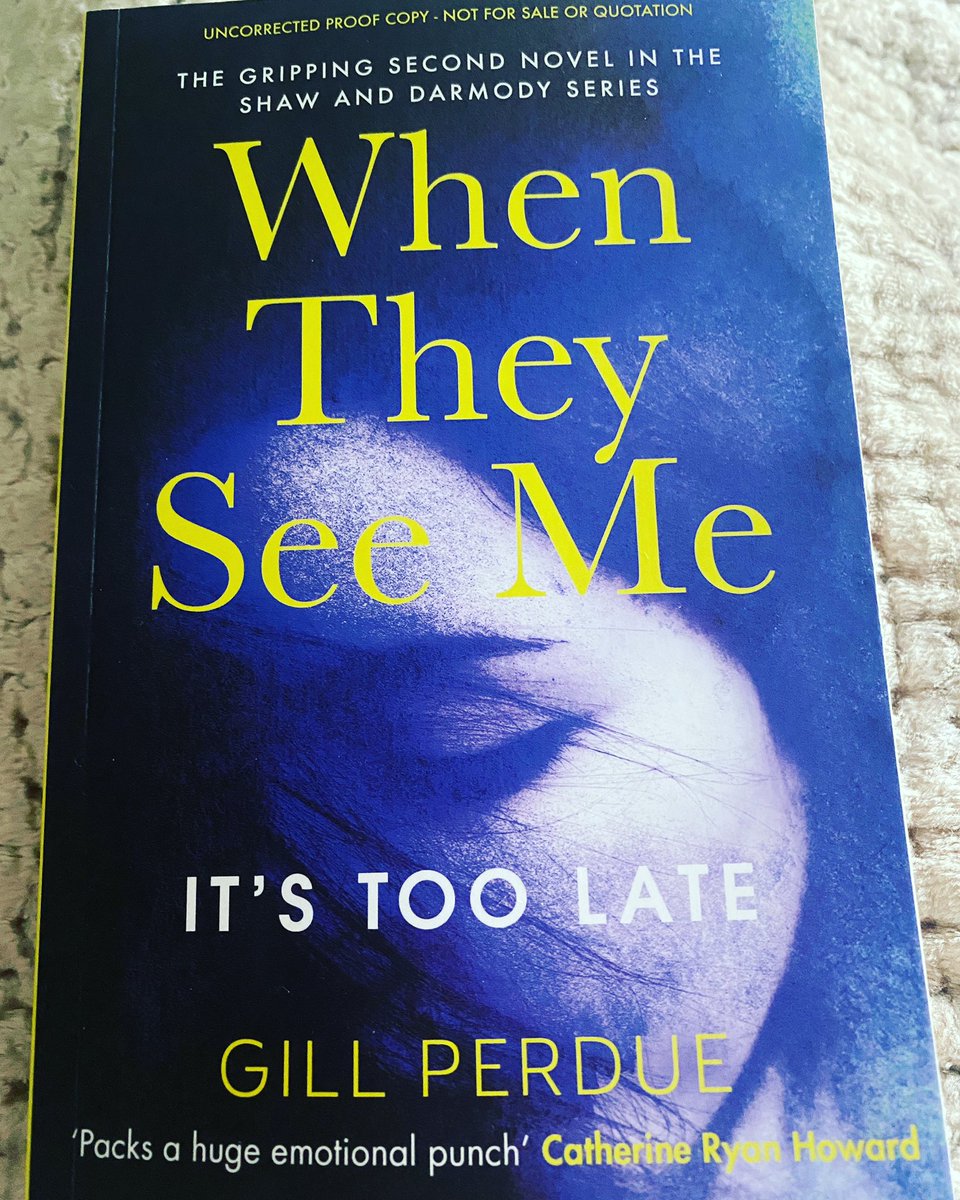 sinead_moriarty's tweet photo. Fabulous book post. Can’t wait to read the new @gillperduewrite thriller! Congratulations 👏 Thanks to @PenguinIEBooks https://t.co/aYIBgmGK6Z