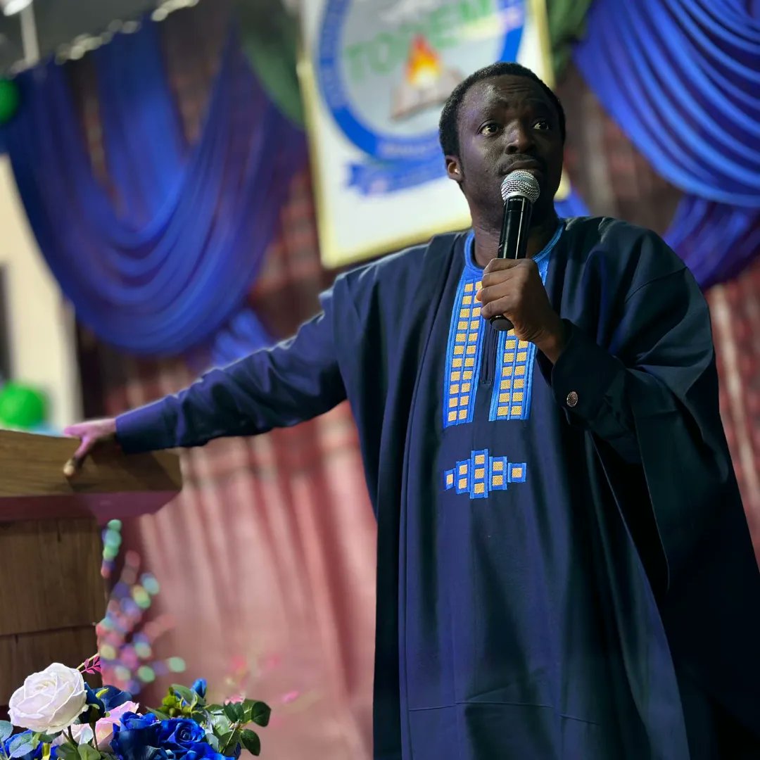 TODEM2017's tweet photo. Picture Excerpts from Our 6th year Anniversary celebration. Indeed,
God still leads in the affairs of men.
Thank you all for celebrating with us.
See you at the top.

#Todem 
#timetofly 
#Myyearofcompensation https://t.co/LYd5QRgUnc