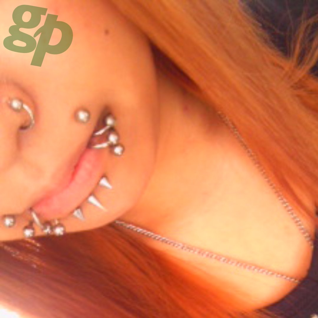 greenpiercing's tweet photo. https://t.co/2joeC2LBS2
【フォトGP No.03598】まりも(´☆ω◎`)さんの口と鼻のボディピアス
#グリーンピアッシング #フォトGP #ボディピアス #ノストリル #マドンナ #リップ #ラブレット #鼻ピアス #口ピアス #ケイナインバイト #greenpiercing #FacePiercing #Caninebitepiercing https://t.co/L7BvPwIaX7