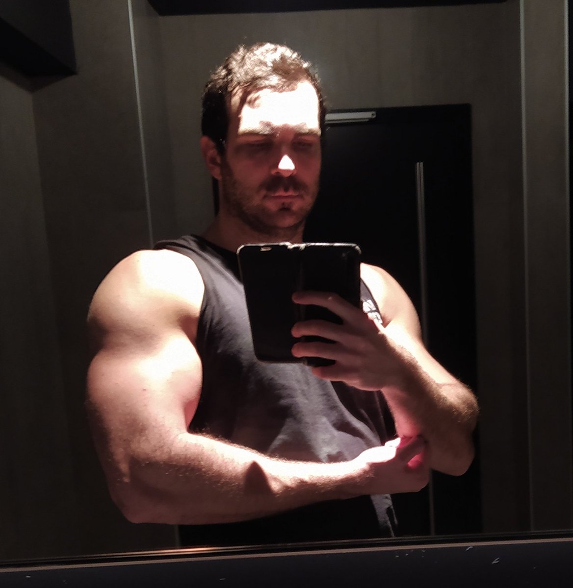 Bombador tweet media