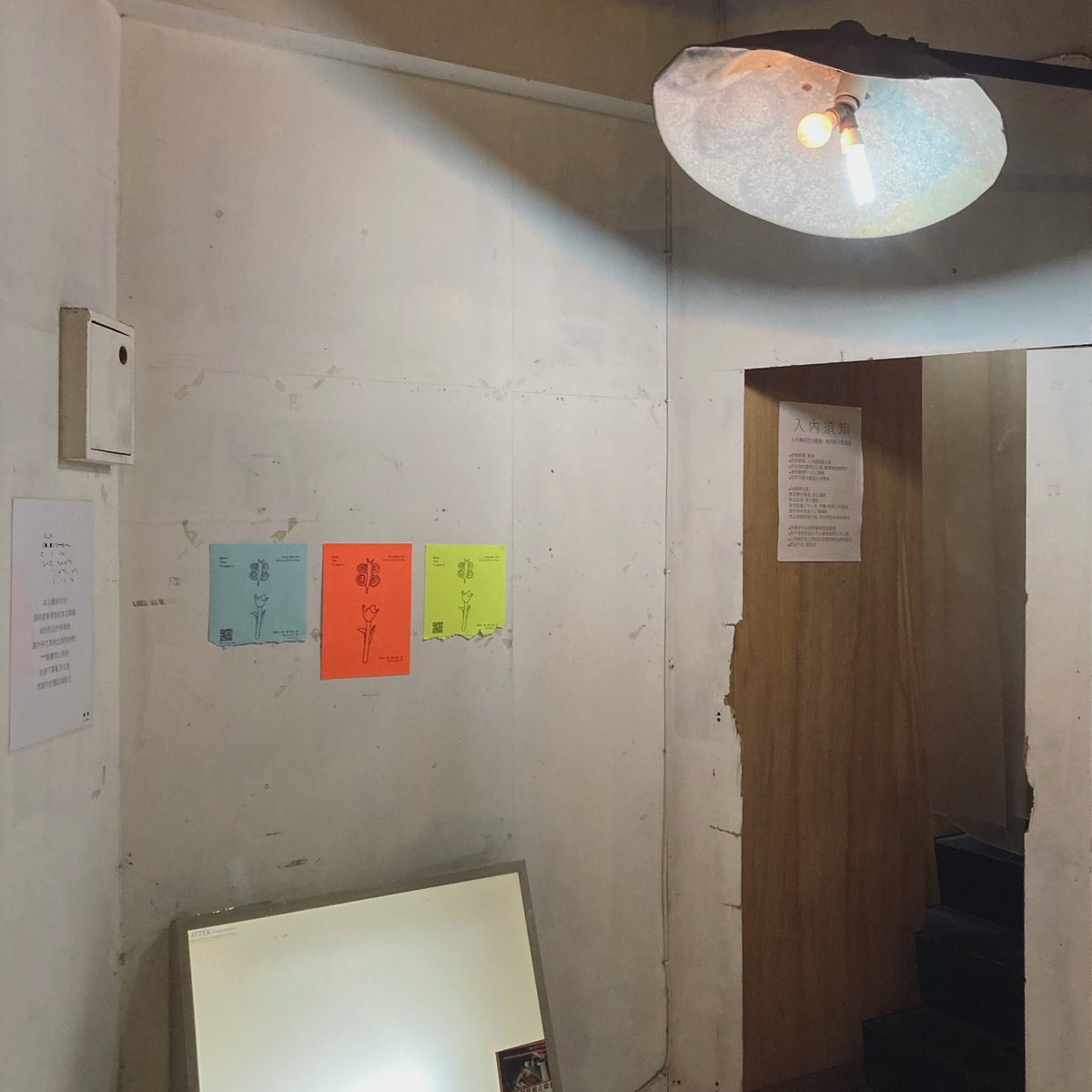 catpotart's tweet image. 台南の喫茶店は深夜でも満席

#Error22