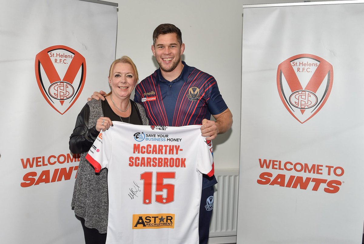 HWStHelens's tweet photo. Just got the picture from a great afternoon last week, with our manager @JayneMay25th presenting our sponsored player @LouieMS14 with his season shirt. https://t.co/KYYjpnxlid