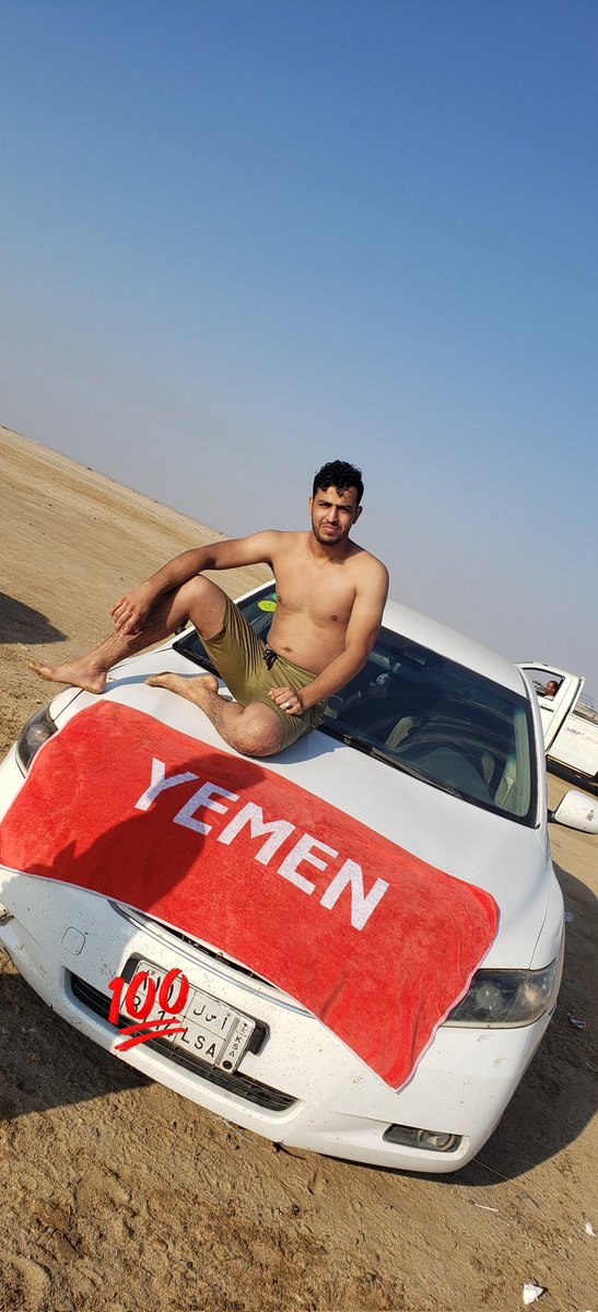 لا تكثر من الشكوى فيأتيك الهم، ولكن اكثر من الحمد تأتيك السعادة.