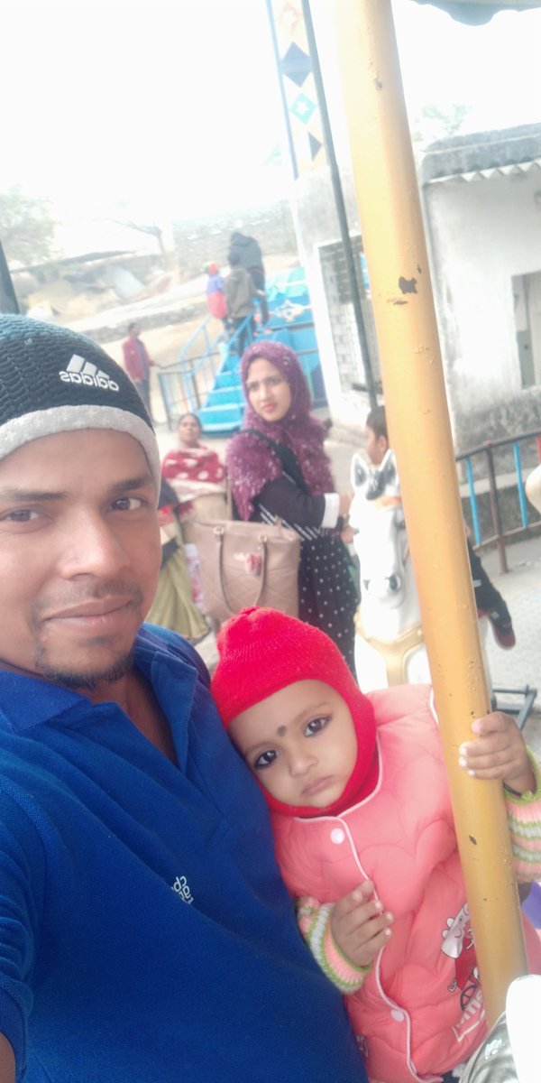 AfsarAl62320982's tweet photo. New pic new place
#Afsar ali
#Afsarali007 https://t.co/IOTdvtRbJd