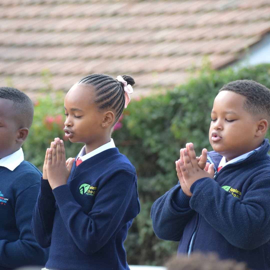appletonschool's tweet photo. We give thanks to the Almighty for another week of #blessings and grace. May we all be filled with gratitude for the many gifts that have been bestowed upon us. May we all continue to be #blessed with peace, love, and joy as we enter into the next week. Amen.
#appletonschools https://t.co/4Q1fgOMiyO