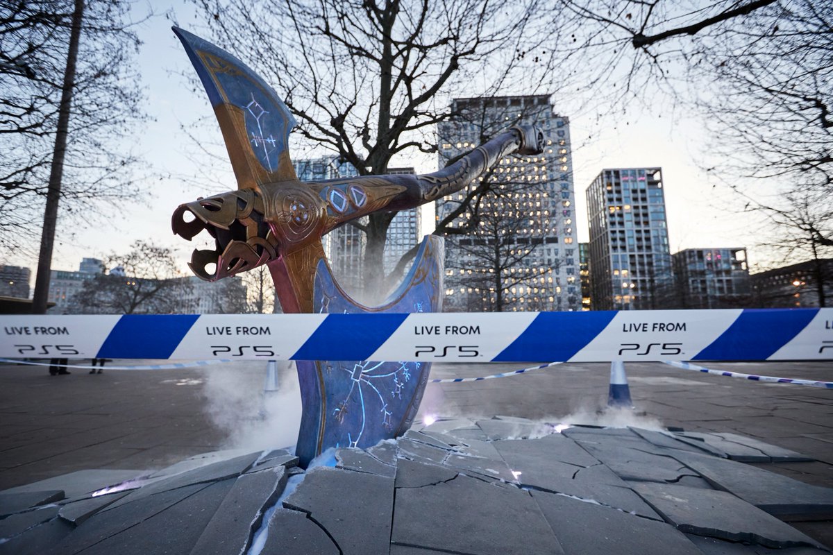 Breaking News - A GIANT Leviathan Axe spotted in London.

Reports claim Kratos is furiously mashing Triangle in Midgard right now. #LiveFromPS5