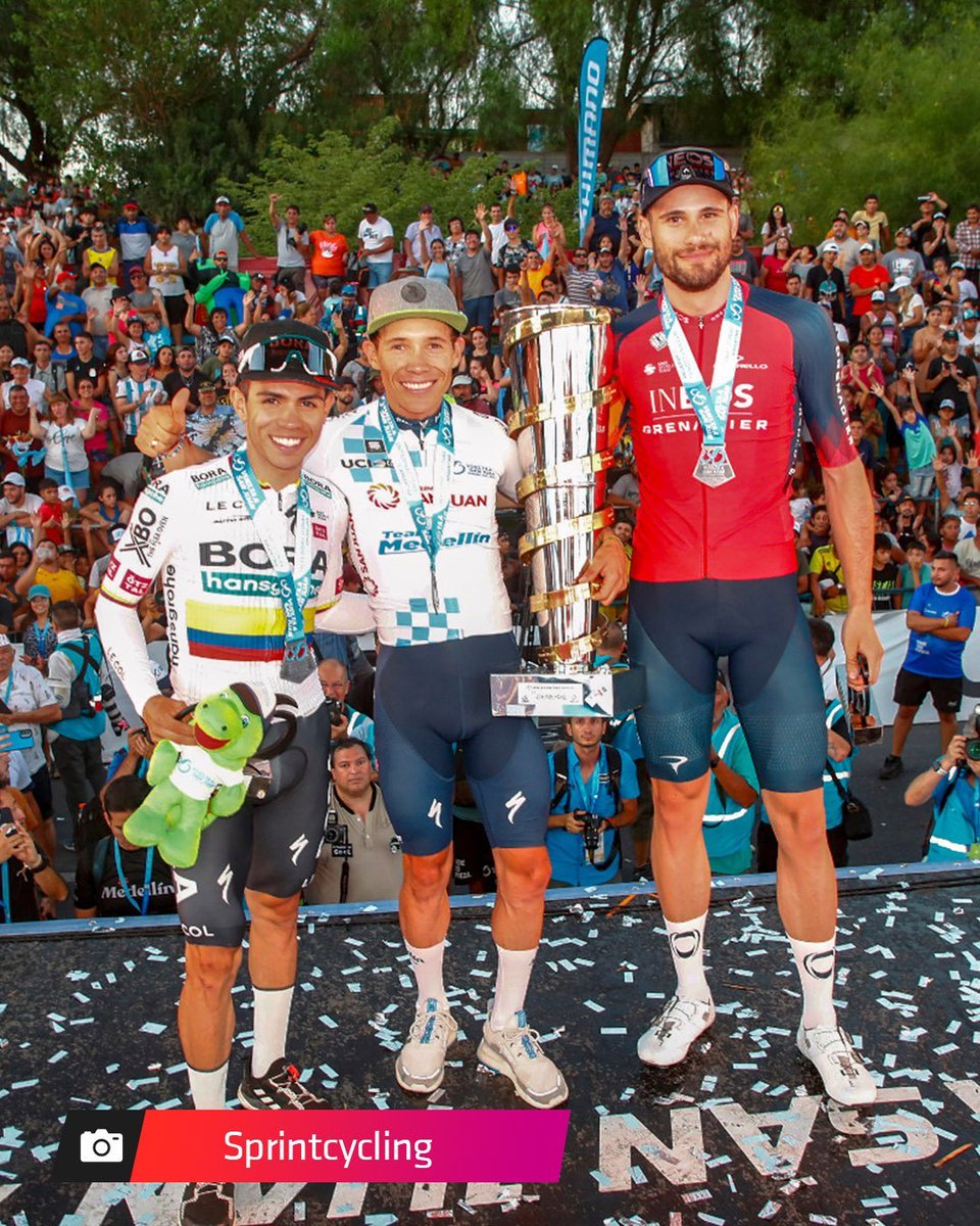 #PÓDIO Vuelta a San Juan #VueltaSJ2023 

🥇 Miguel Angel López 🇨🇴
🥈 Filippo Ganna 🇮🇹
🥉 Sergio Higuita 🇨🇴