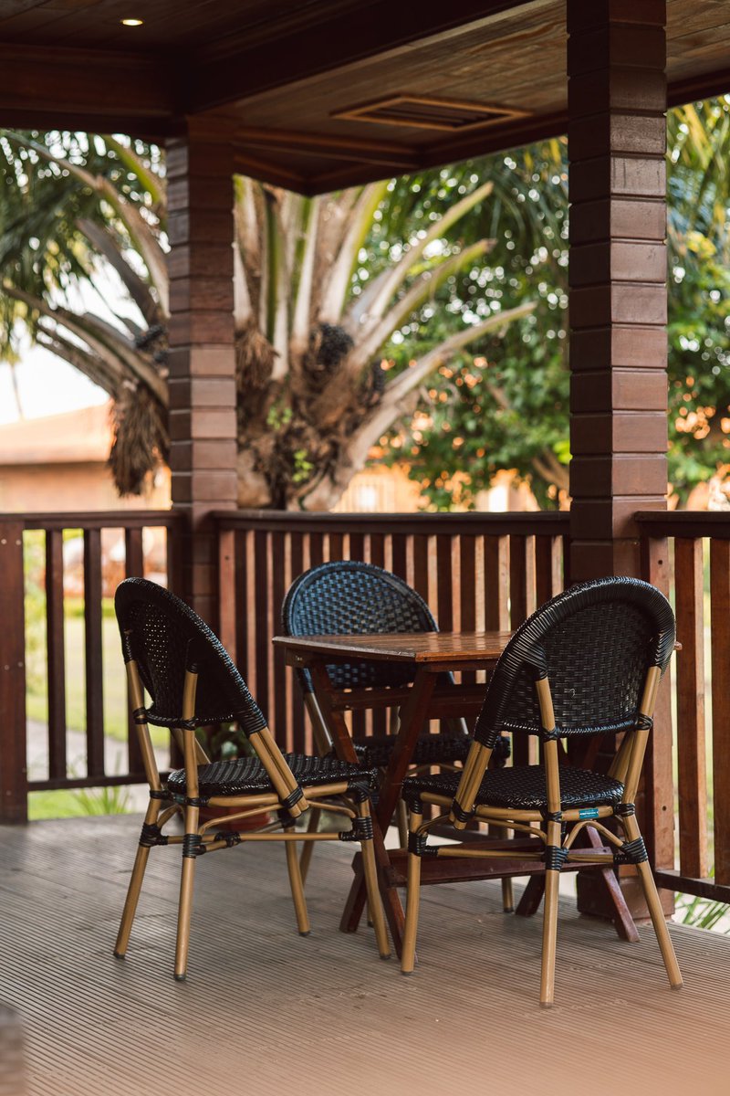 Ngabelodge's tweet photo. Vous souhaitez remporter un week-end pour 2 dans notre lodge ? Suivez-nous sur Insta et tentez votre chance. Inclus : le transport depuis Brazza, 3 jours et 2 nuits, les repas et les activités : paddle, kayak, excursions en forêt, visite à la Reine Ngalifourou. Tirage le 2/02/23. https://t.co/EYpOuZxmyY