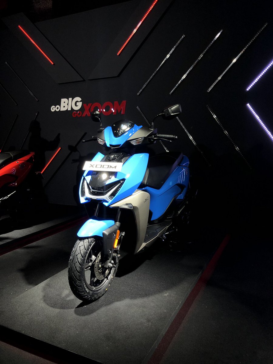 BenGracias's tweet photo. Hero MotoCorp launches its first product for 2023. Priced at ₹68,599, the Hero Xoom 110 is a sporty 110cc scooter with connected features and quite a few segment first tech additions. Riding it soon. https://t.co/vb7UTCT2Hq