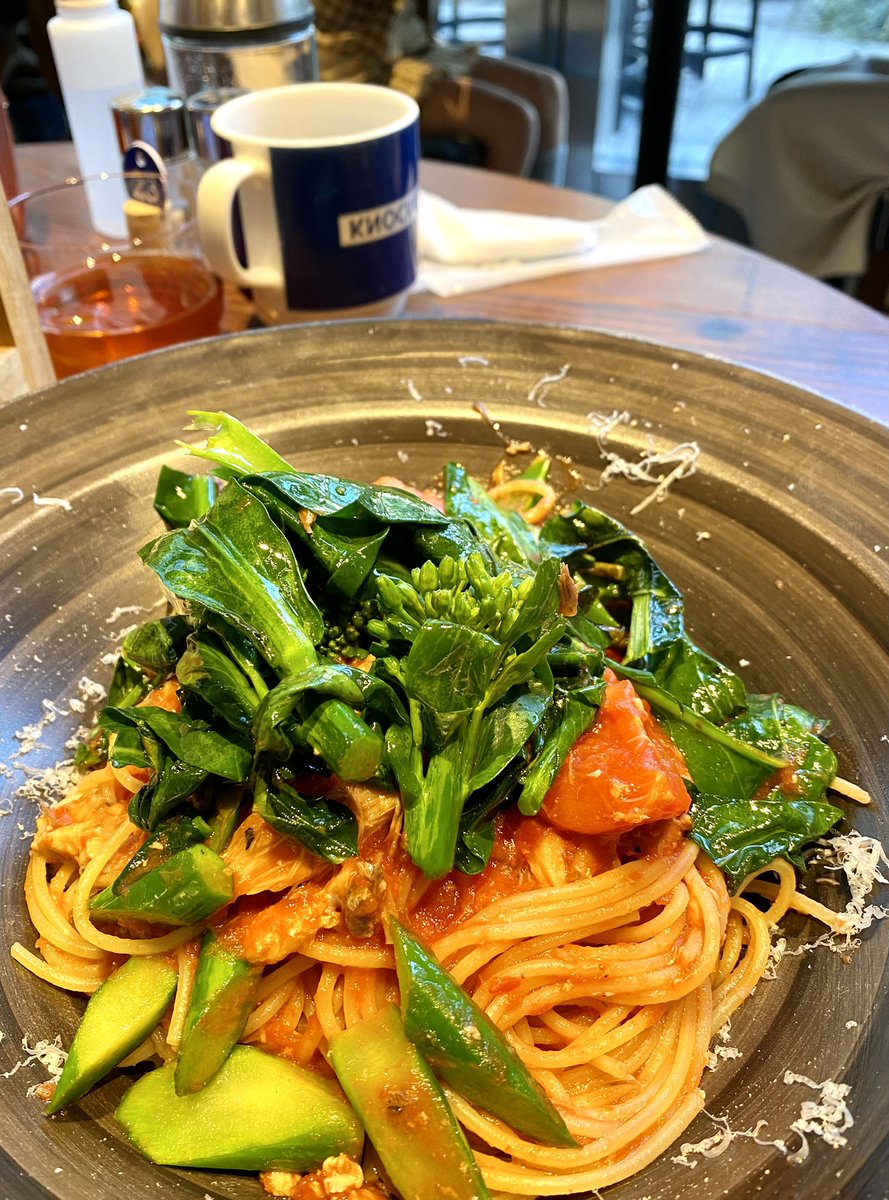 tokyo_kyoto_jp's tweet photo. lunch in Tamachi
#tokyo
田町駅でランチ🍝
そのあと
通訳ガイドの交流会へ
#JapanWonderGuide
keep it simple and stupid
#kiss https://t.co/DI0lAiwIjv