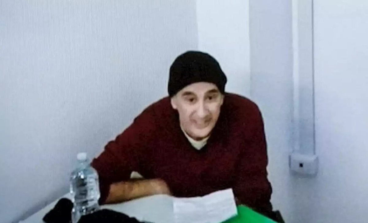 AntigoneOnlus's tweet photo. La ragionevolezza giuridica non rende debole uno Stato. 
Intervenire sul caso #Cospito significa riportare il caso dentro un’area di ragionevolezza e umanità che è l'unica che deve riguardare lo Stato e le sue istituzioni. 
https://t.co/Ca2rLhLzrS https://t.co/j7CyrDi5BG