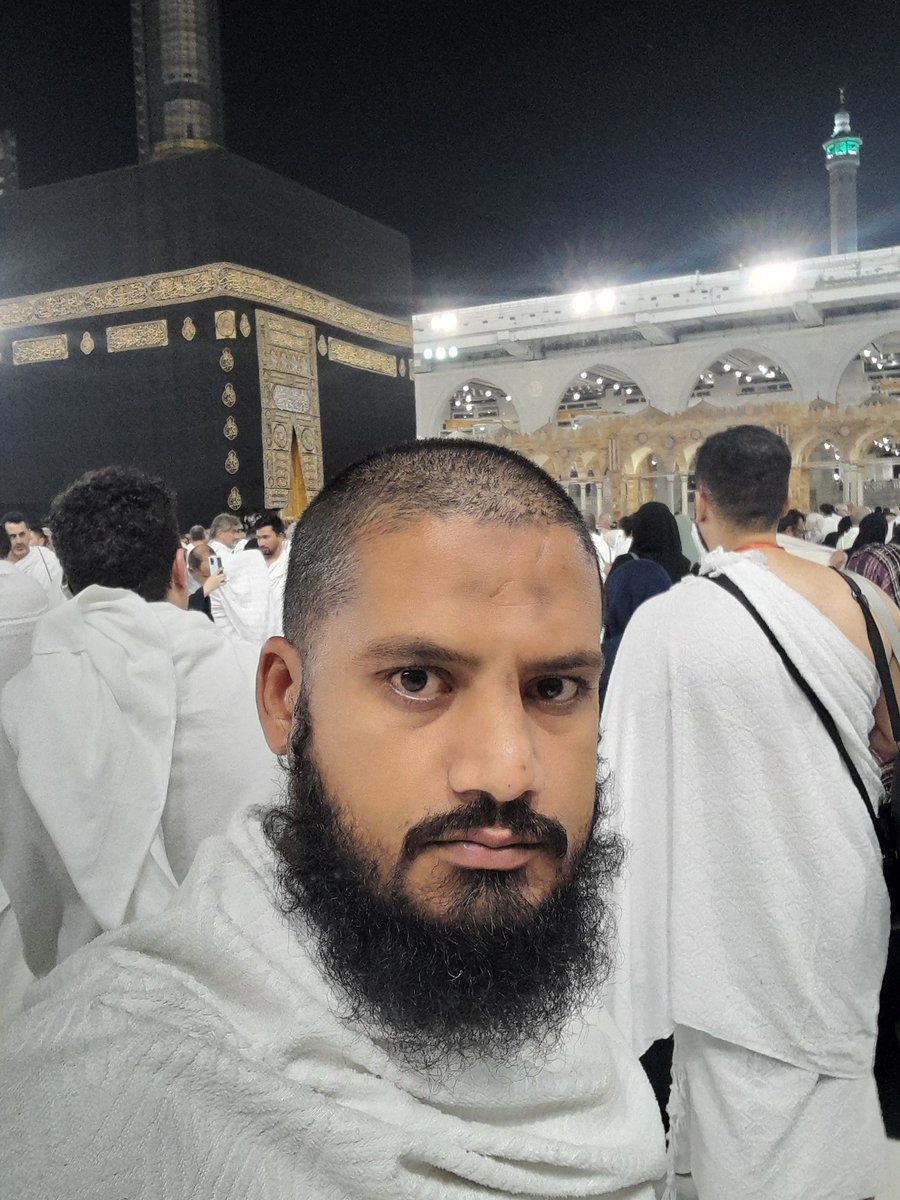 الحمدللہ مدینة المنورة ذادھا اللہ شرفاً و تعظیما سے واپسی پر عمرہ کی سعادت نصیب ہوئی