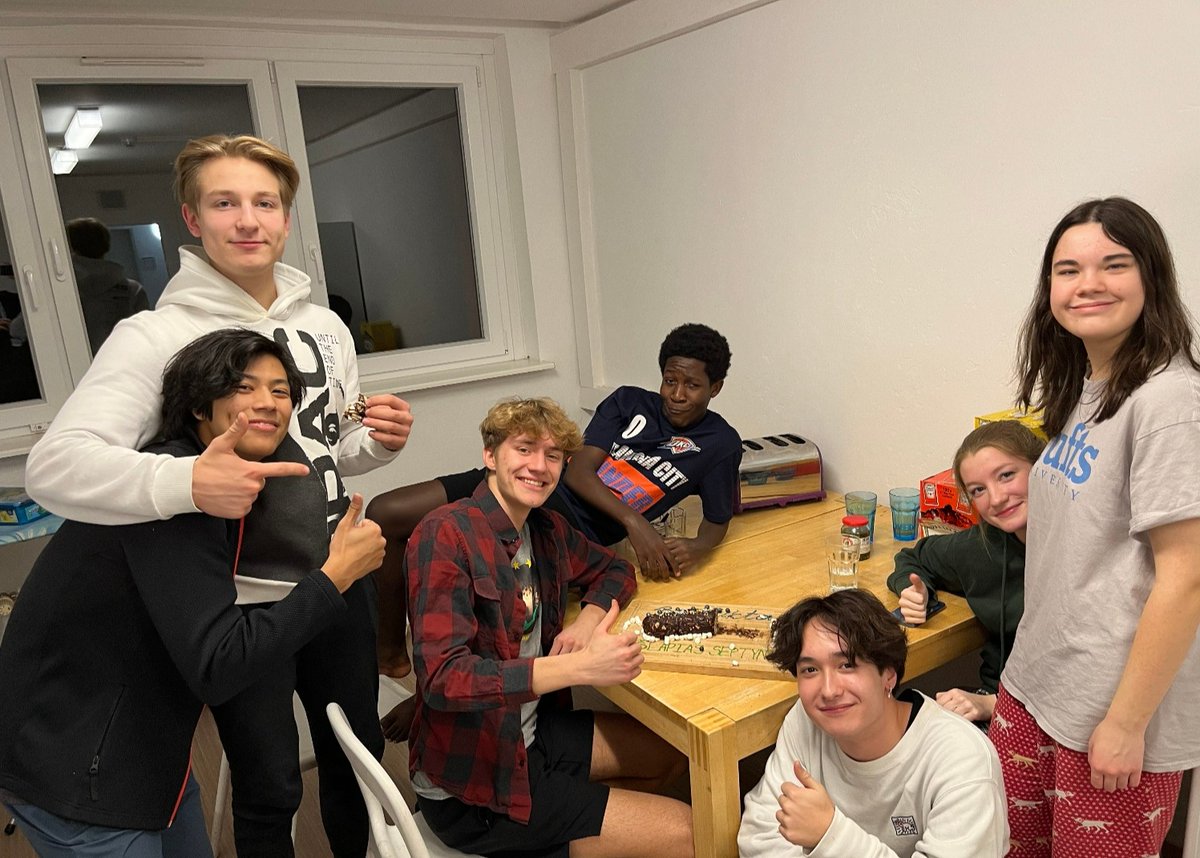 BBISofficial's tweet photo. Life at BBIS Boarding School is full of activities and excursions. Chess Club tournament, Baking Luna New Year treats, TeamTime bingo and soon our Chinese Culture Night and the annual ski trip. #BBISBoarding #BBISBoardingLife #BBISCommunity #WeareBBIS #boardingschools https://t.co/qR42eigX2a