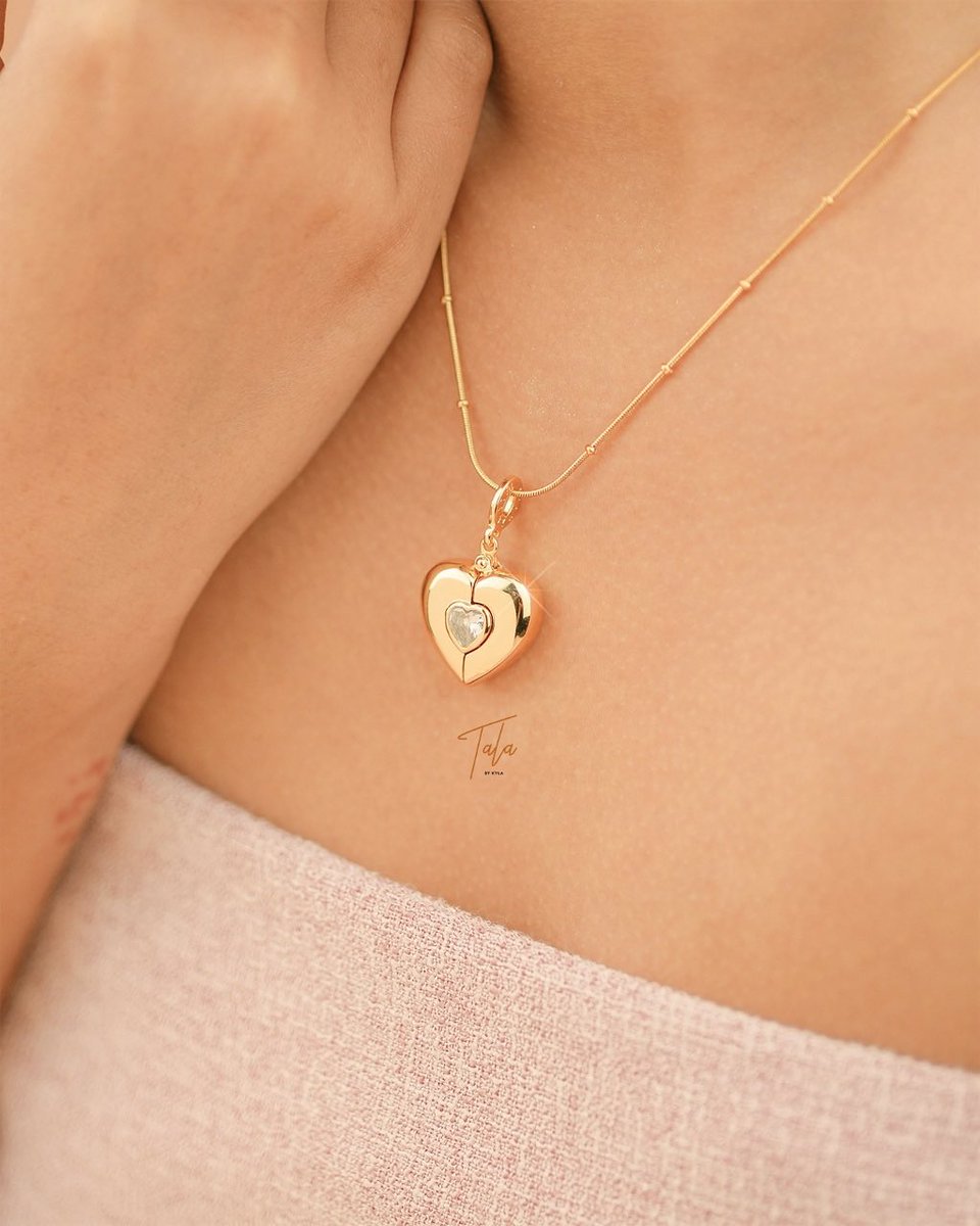 talabykyla's tweet photo. You’ll always have my heart—no matter what 💖

Everyday is Valentine’s Day with our Love Locket, available for only ₱359 here: https://t.co/6VnQqjlV4Q https://t.co/wPfzYD2l6L