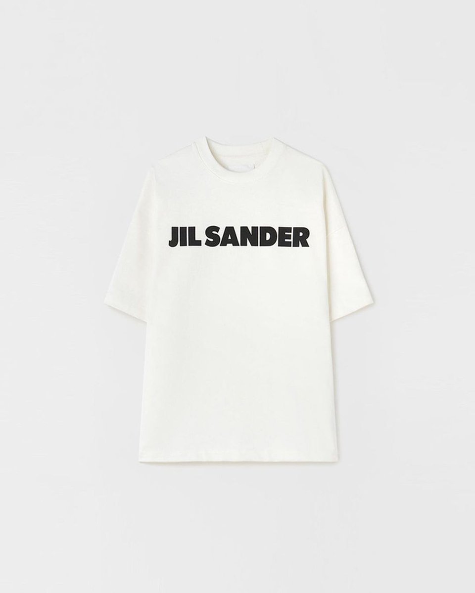 tons_pgh's tweet photo. Jil Sander+ first drop is available in store and online - https://t.co/B2VJkDR7Rc Taking direct inspiration from the outdoors, the โ+โ imprint is rooted in the backgrounds of creative directors Lucie and Luke Meier.
#tons_shop #jilsander https://t.co/pNGeFlXtJR