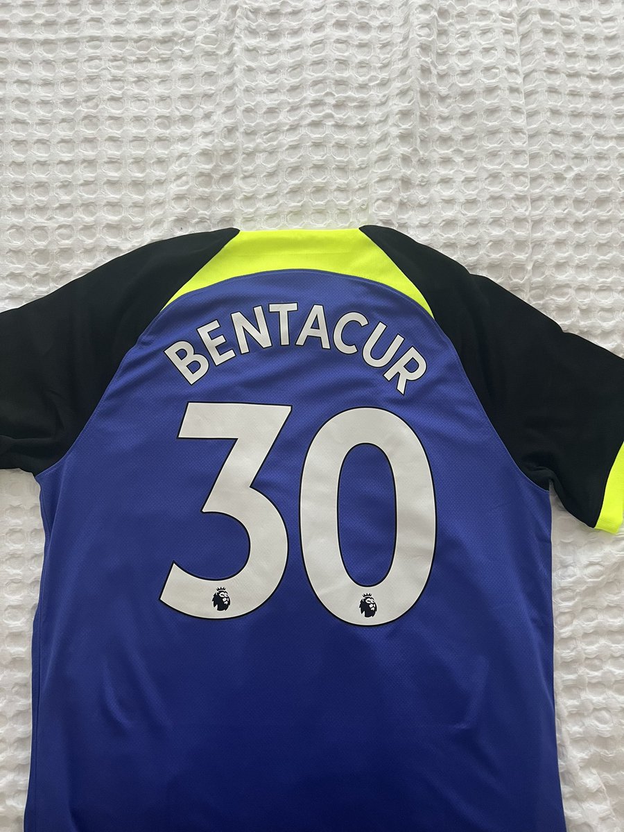 Terrible service, purchased a kit from <a href="/KitbagUK/">Kitbaguk</a> and they’ve got it wrong. Who is Bentacur?!