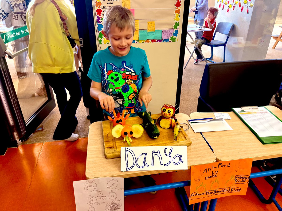 nohabish's tweet photo. Exciting shopping spree ✅ What an incredible #learningshowcase presented by our Gr.2 #Entrepreneurs , as they culminate their #Economics UOI! Such creative #Products, #Services & #marketing ♥️Thx Gr.2 teachers & parents for supporting our funtastic event! #Reallifeconnection https://t.co/O2dU5yCUdQ