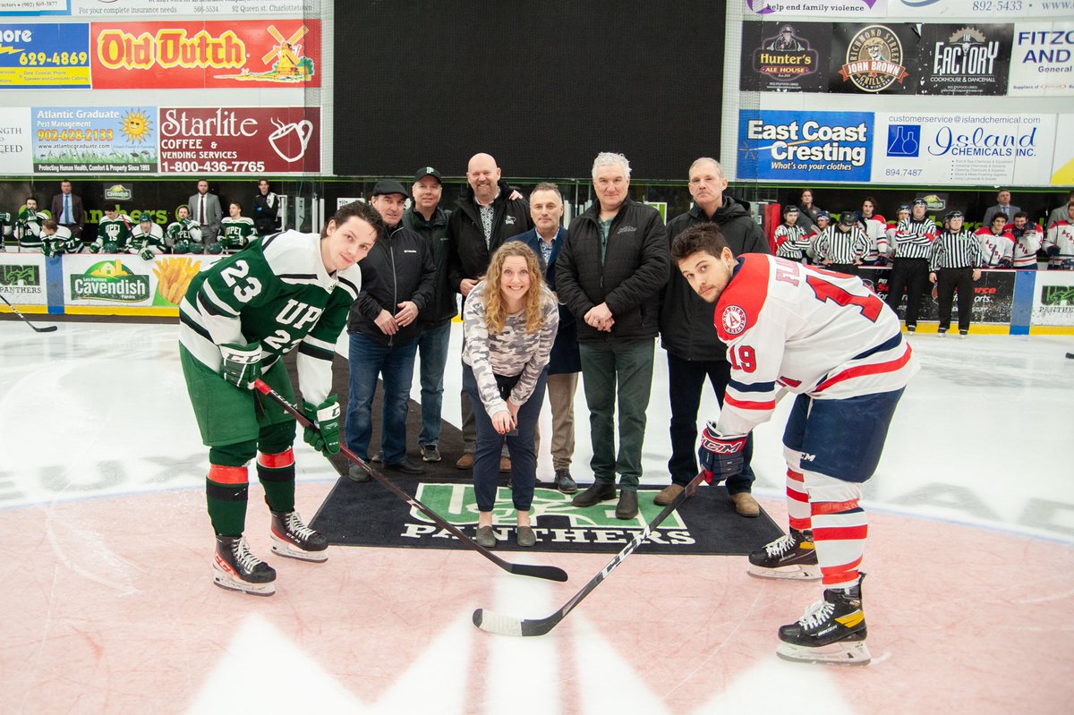 Carson MacKinnon tweet media