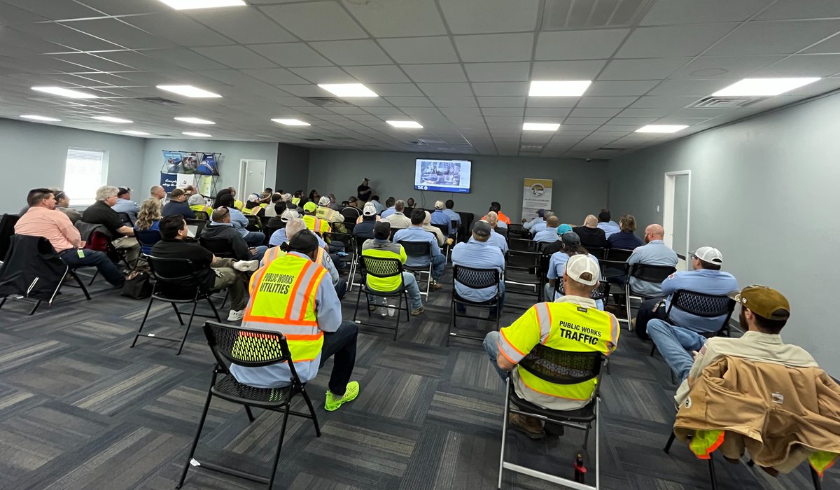 TML_RiskPool's tweet image. Last week, we had the Professional Driving for Public Works and Utilities training in League City. We are so glad to see League City’s active participation in the R.O.A.D. Ready program! 🚗  #TMLIRP #BeROADReady #Training