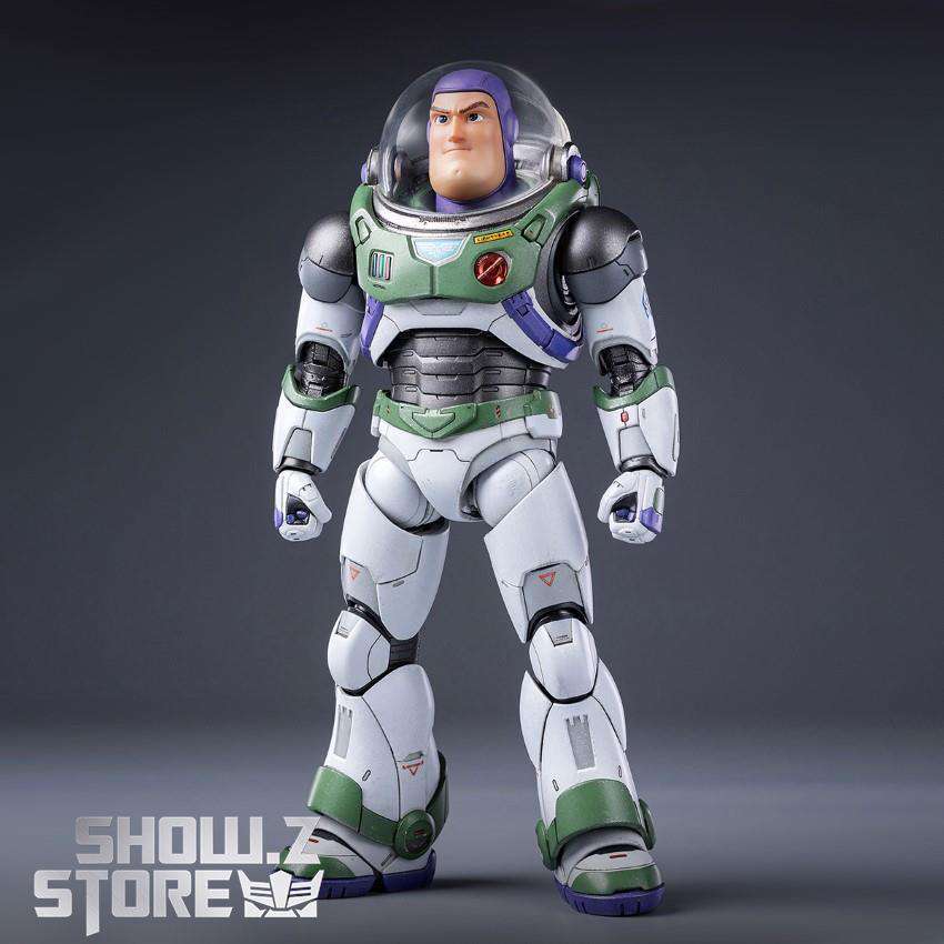 ShowZStore's tweet photo. [Coming Soon] GONG &amp; Pop Mart G-Metal Buzz Lightyear w/ LED
Material: ABS, Die-cast, PVC
Height: 22.3cm / 8.78"
$269.99 Free Shipping
--------
👇links👇
https://t.co/MfbA2hKrUK

#gong #popmart #gmetal #lightyear 
#actionfigure #transformer #modelkit #showzstore #Showzdailyreport https://t.co/8OrKtf0wfe