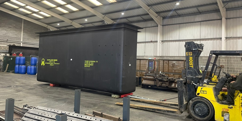 premiergalv's tweet photo. Please read our latest newsletter! This month, it's all about newness. A new kettle at Hull, new industry events/dates to remember for 2023, a new set of values, plus how about a 'new year, new job'?
https://t.co/lyvscUxn14
#galvanizingtheuk #hotdipgalvanizing #metalprotection https://t.co/HoNgKOfz5M