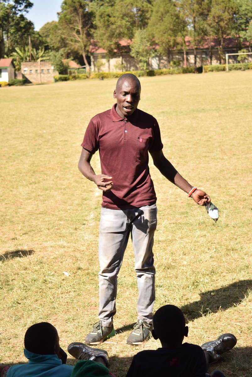 eldoret_fc's tweet photo. Tumejitolea kuwapa watoto fursa za kukuza na kuimarisha uwezo wao wa kucheza kandanda kwa kutoa vifaa vya kutosha, mafunzo thabiti na ya kuvutia katika mazingira ya kufurahisha na salama.
#ChezaPro
#ChendelezaAfrica
#MashujaaWaAfrika https://t.co/P46k038YKd
