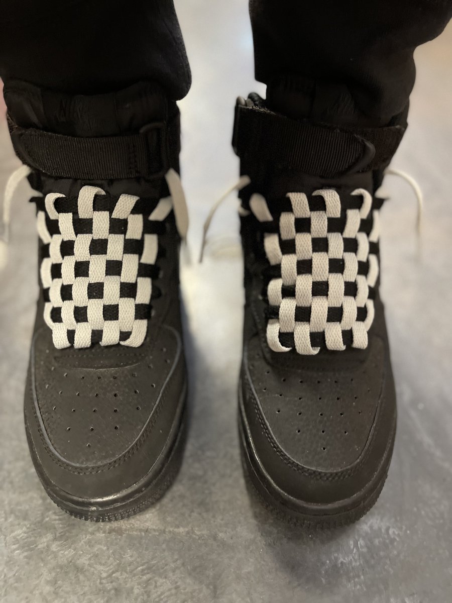 LaceArena's tweet photo. A lot Of People Have this Style of Shoe....But these the only one in the World Custom Laced Up like this! https://t.co/zpduKrCnBk