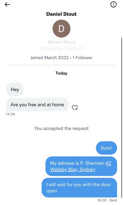 Back in the fish tank 🐠 https://t.co/bhisIHAGgf<a href="/tag/newprofilepic"class="tags"><span>#newprofilepic</span></a>