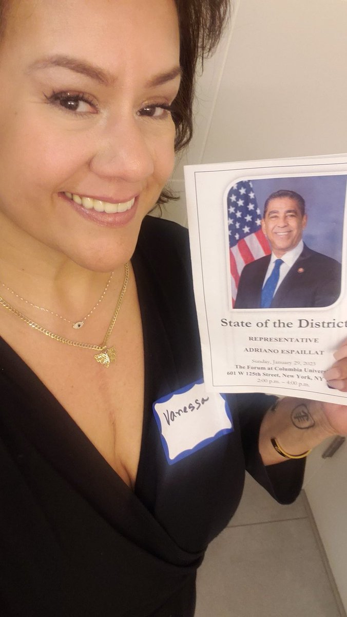 TheQueenVee's tweet photo. I am an active constituent for the 13th district. So grateful to have such an intelligent and hardworking representative! @RepEspaillat #MarbleHill #NorthWestBronx #UpperManhattan https://t.co/qwYm4DcGeg