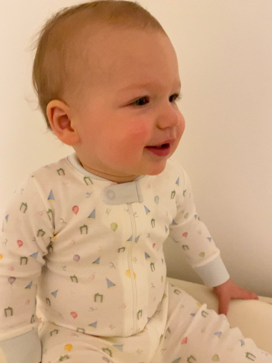 NYSEandeasy's tweet photo. Happy Birthday to my best bud. Extremely proud of the little boy you are and can’t wait to celebrate many more of these with you! #ONEandFUN #BeastlyBoy https://t.co/eUAeeBvtPj