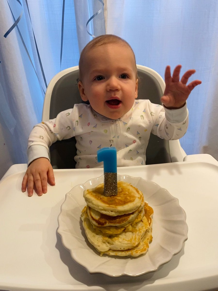 NYSEandeasy's tweet photo. Happy Birthday to my best bud. Extremely proud of the little boy you are and can’t wait to celebrate many more of these with you! #ONEandFUN #BeastlyBoy https://t.co/eUAeeBvtPj