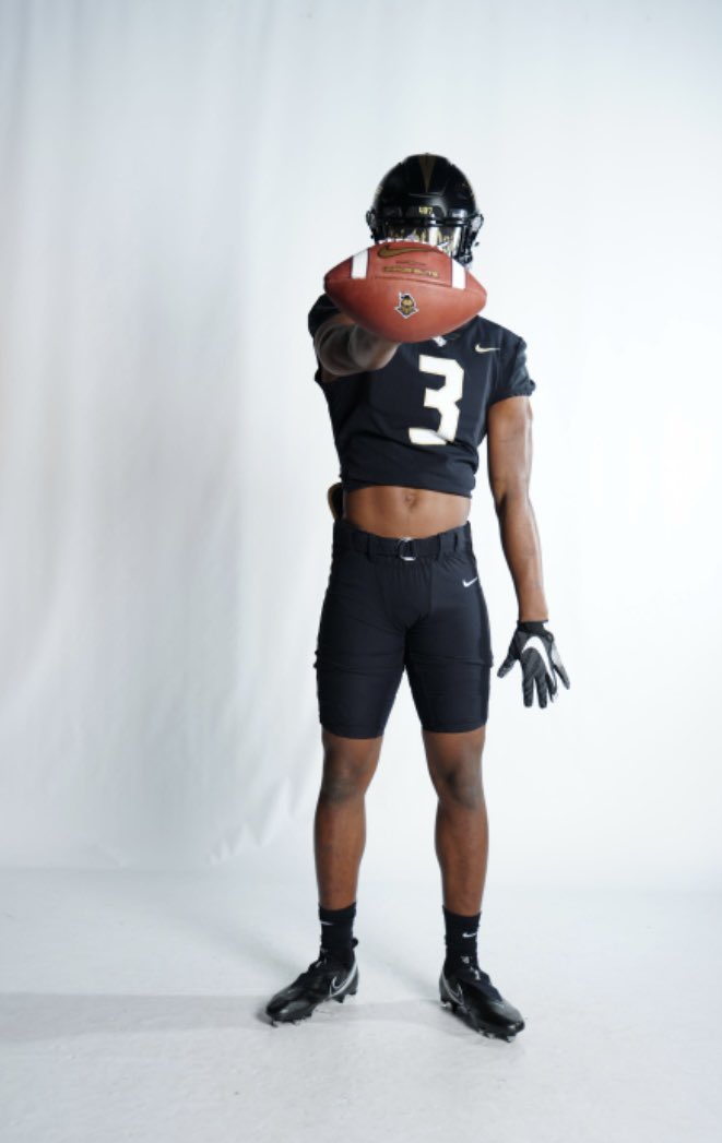 Maurice Davis Jr. tweet media