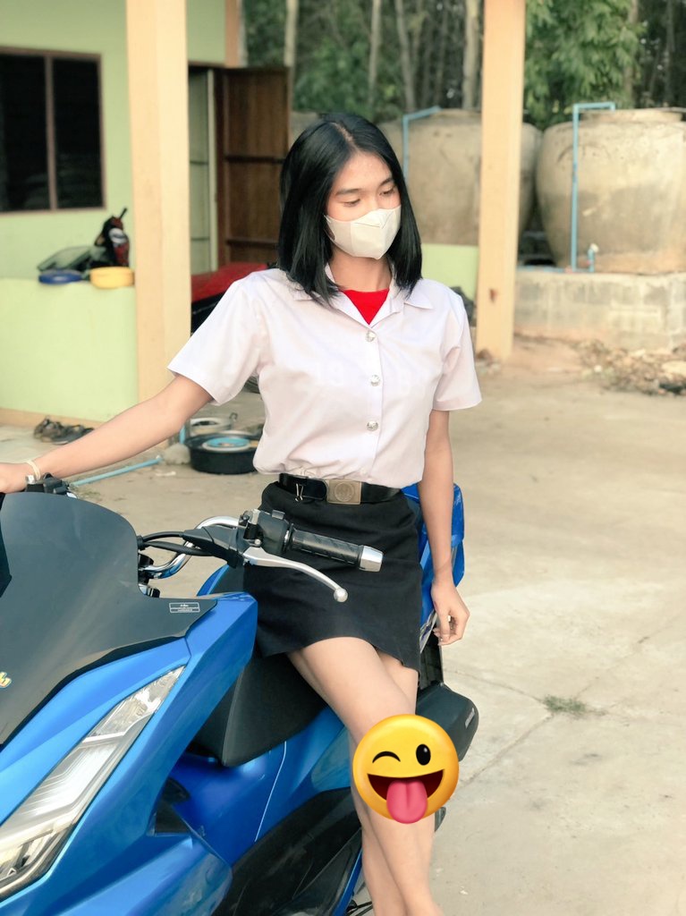 Toey25480712's tweet photo. ก็ใจมันรักเธอ 🤍😞 #โนนดินแดง #ปะคำ #ละหานทราย #บุรีรัมย์หวานเจี๊ยบ 😅 https://t.co/lX5RFoA8JS